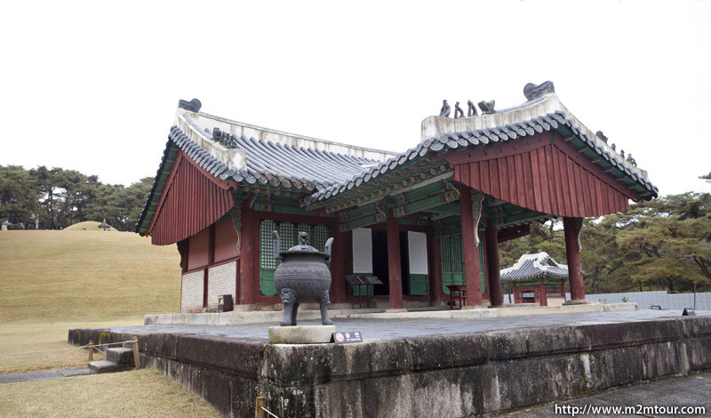 韓国ソウル・現地個人ツアーガイドで観光旅行│マンツーマンツアー