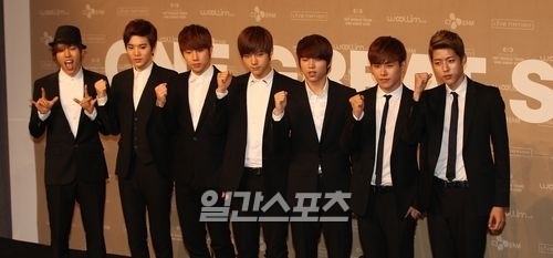 ＩＮＦＩＮＩＴＥ「２０１３ワールドツアー、がんばるぞ！」