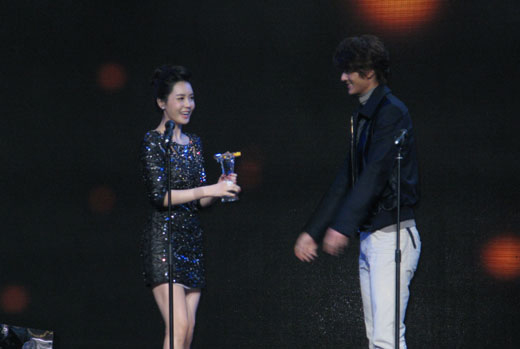 イ・ダヘ、アジアファッションリーダー賞受賞