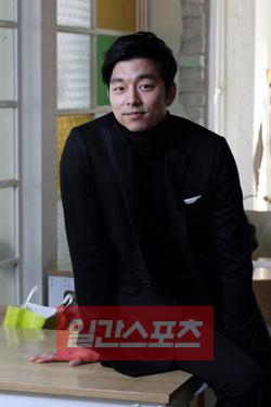 ‘新韓流スター’コン・ユ、日本で１万人マンモス級ファンミ