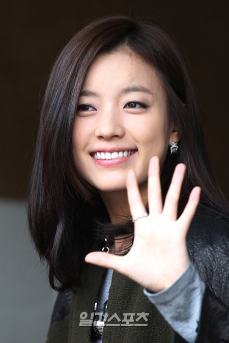 模範納税者ハン・ヒョジュ、大統領表彰受ける