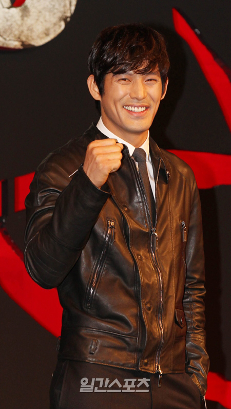 「ストレンジャーズ６」の北村監督、「オ・ジホのデビューを何度も見た」