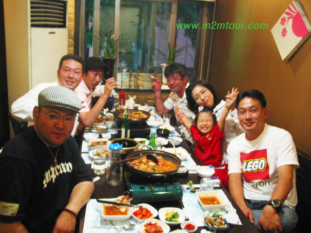 ミキちゃんもう二度目会うんだからおじさんのことは忘れないで～～ね。忘れられると寂しいよ＿！＿　いつも感謝、感謝です。今度は12月に、、朝まで飲みましょうね。笑＾！＾＠＠