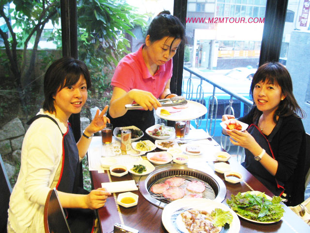 夜遅くまで韓国ソウルを楽しませてやりたがったんですけど思わず、、疲れが、、、_!－　でも、２泊３日間晴れでよかったんですよ。空港見送ってから雨が降ってきましたよ。やはり普段