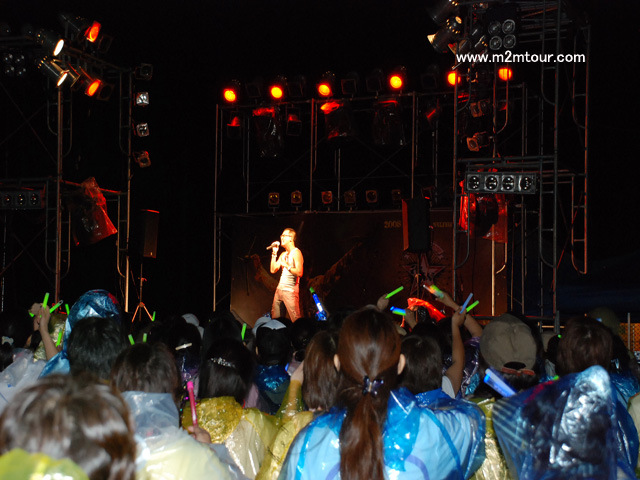 『ネソラクミリネキャンプ場』アン・ジェウクさんのキャンプ場の夜ミニコンサートに行ってきました。＾！＾＠＠＠