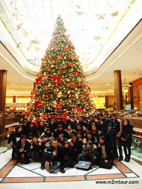 日本の皆様～ＭＥＲＲＹ　ＣＨＲＩＳＴＭＡＳ～＾＾＊～＾Ｃ＾～＊＊＊＊　そして、商売繁盛になりますように陰ながら応援いたします。＾＾