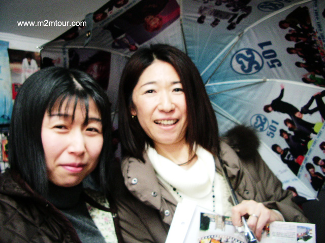 素敵なお嬢様に好かれる東方神起は羨ましい～＾＾　ゆかりツアー楽しかったですよね。＾＾