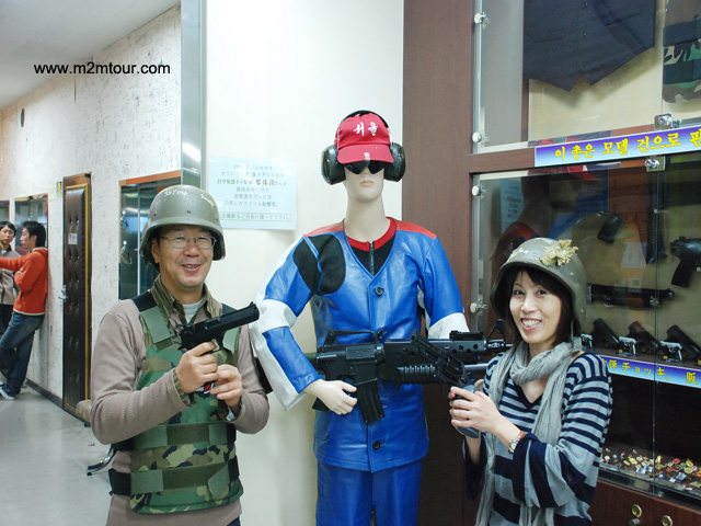 『実弾射撃場』夫婦揃っての実弾射撃～果たして～的～になるものは誰だったでしょうか？！　秘密～＾＾！