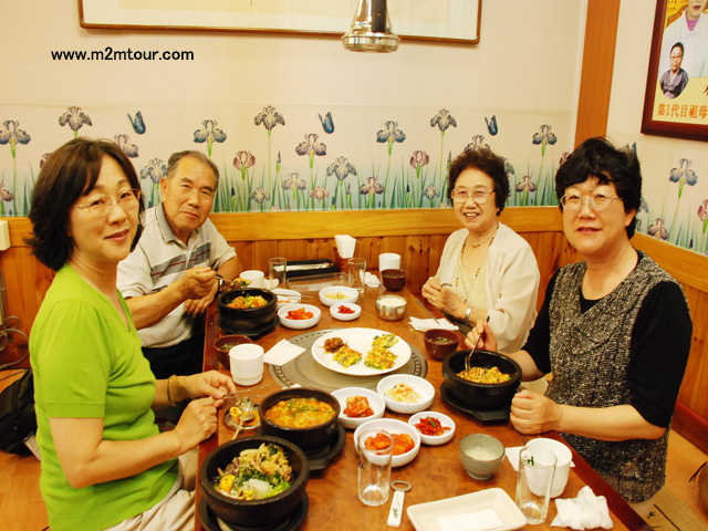 『全州中央会館』石焼ビビンバの味が忘れなれなくて～＾＾!　何年ぶりに食べましたけどさすが美味しかったです～チュウ！＾＊