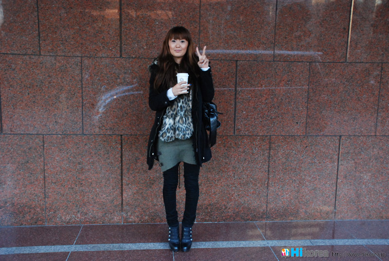 買い物＆ロケ地めぐりの華やかな一人旅