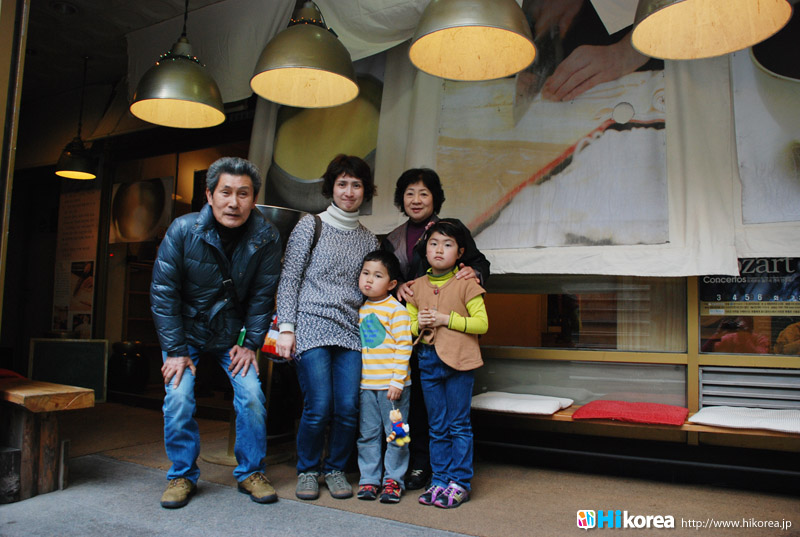 リュウシウォンさんのおばさんがやってる　『キムシドマ』