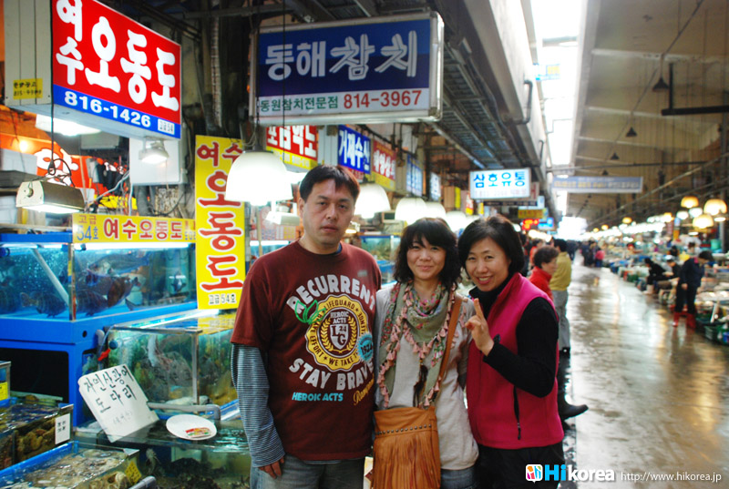 曹渓寺(ヂョゲサ）の花祭り＆鷺梁津水産市場